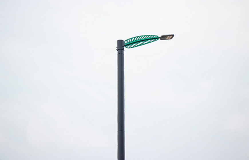 Thin film solar street light